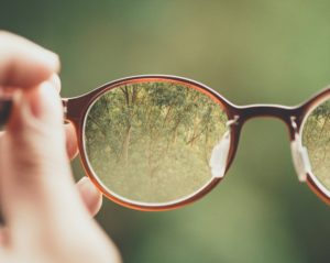 Looking through glasses that brings everything into focus